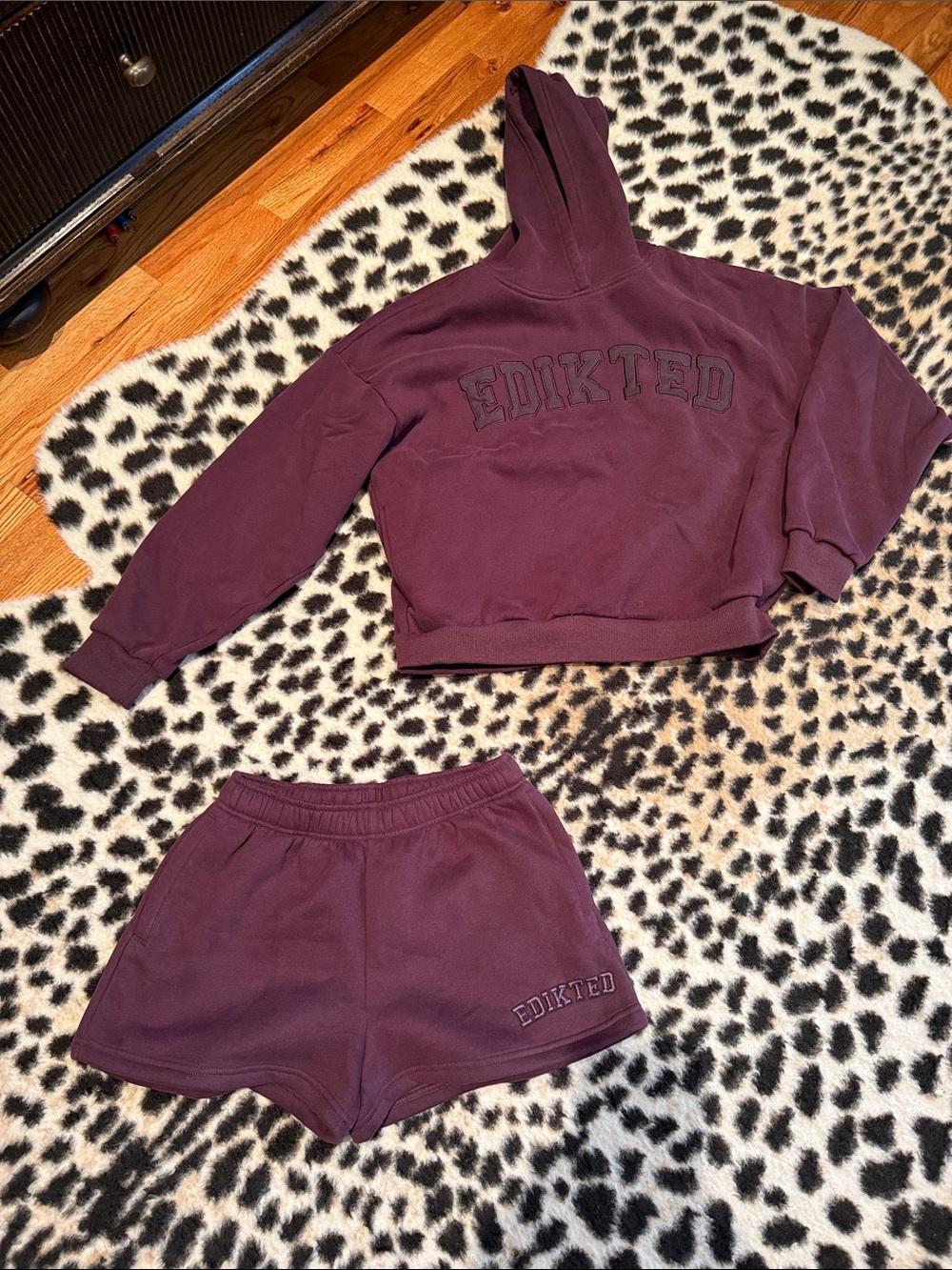 Edikted Plum Hoodie & Shorts Set - Picture 2 of 2